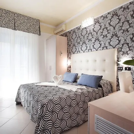 Nettuno Hotel 3*